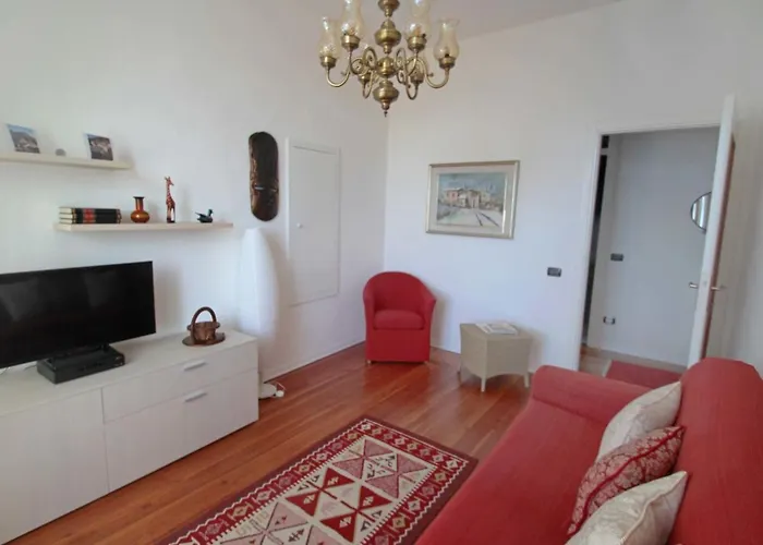 Apartment Piazzetta By Interhome Maccagno